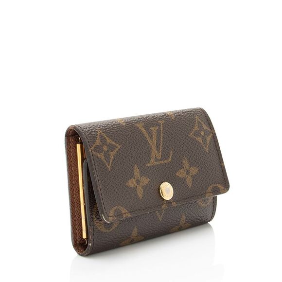 Louis Vuitton Monogram Canvas 6 Key Holder - Picture 2 of 14